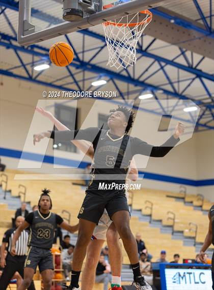 Thumbnail 2 in Springfield @ Page (Music City Hoopfest) photogallery.
