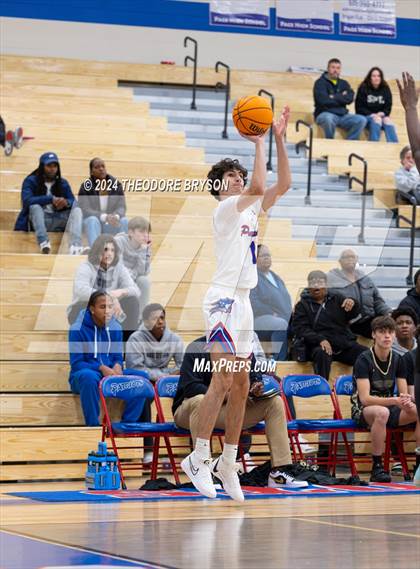 Thumbnail 2 in Springfield @ Page (Music City Hoopfest) photogallery.