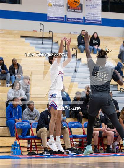 Thumbnail 3 in Springfield @ Page (Music City Hoopfest) photogallery.