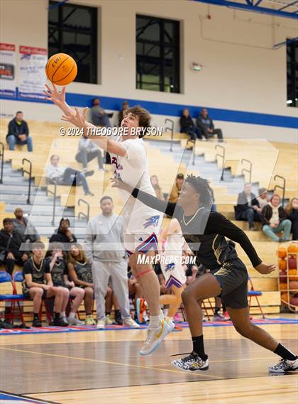 Thumbnail 2 in Springfield @ Page (Music City Hoopfest) photogallery.