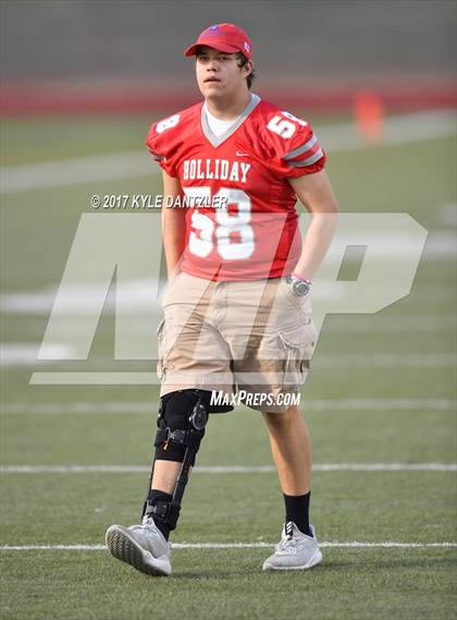 Thumbnail 1 in Edgewood vs. Holliday (UIL 3A Division 2 Region 2 Area Playoff) photogallery.