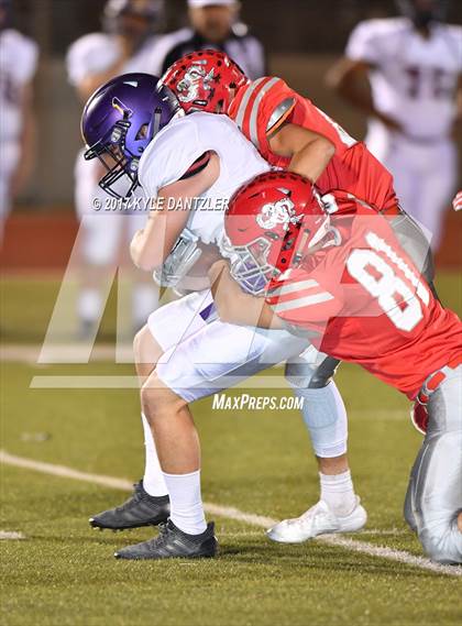 Thumbnail 3 in Edgewood vs. Holliday (UIL 3A Division 2 Region 2 Area Playoff) photogallery.