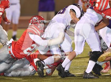 Thumbnail 2 in Edgewood vs. Holliday (UIL 3A Division 2 Region 2 Area Playoff) photogallery.