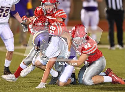 Thumbnail 1 in Edgewood vs. Holliday (UIL 3A Division 2 Region 2 Area Playoff) photogallery.