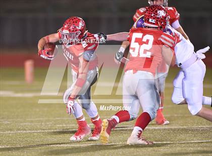 Thumbnail 2 in Edgewood vs. Holliday (UIL 3A Division 2 Region 2 Area Playoff) photogallery.