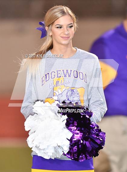 Thumbnail 2 in Edgewood vs. Holliday (UIL 3A Division 2 Region 2 Area Playoff) photogallery.