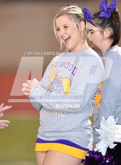 Thumbnail 3 in Edgewood vs. Holliday (UIL 3A Division 2 Region 2 Area Playoff) photogallery.