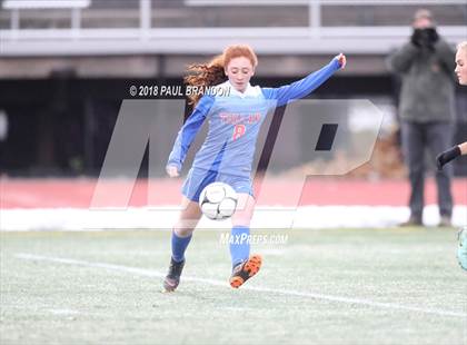 Thumbnail 1 in Tolland vs. Farmington (CIAC Girls Class L Final) photogallery.
