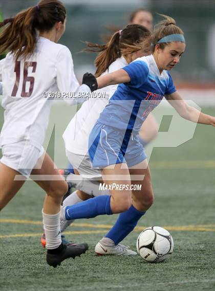 Thumbnail 1 in Tolland vs. Farmington (CIAC Girls Class L Final) photogallery.