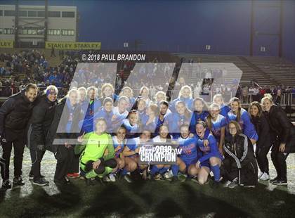 Thumbnail 1 in Tolland vs. Farmington (CIAC Girls Class L Final) photogallery.
