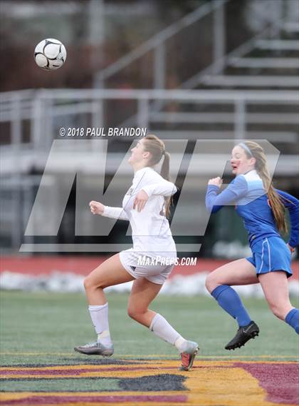 Thumbnail 1 in Tolland vs. Farmington (CIAC Girls Class L Final) photogallery.