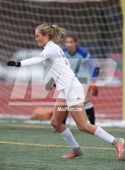 Thumbnail 3 in Tolland vs. Farmington (CIAC Girls Class L Final) photogallery.