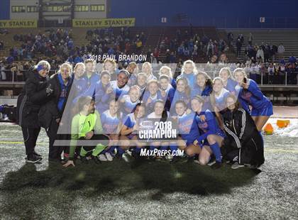 Thumbnail 3 in Tolland vs. Farmington (CIAC Girls Class L Final) photogallery.