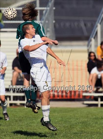 Thumbnail 3 in Gallatin vs Notre Dame (Bearden Invitational Tournament) photogallery.