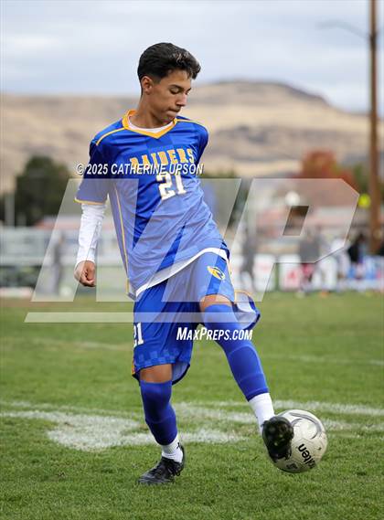 Thumbnail 1 in JV: Sparks @ Reed photogallery.