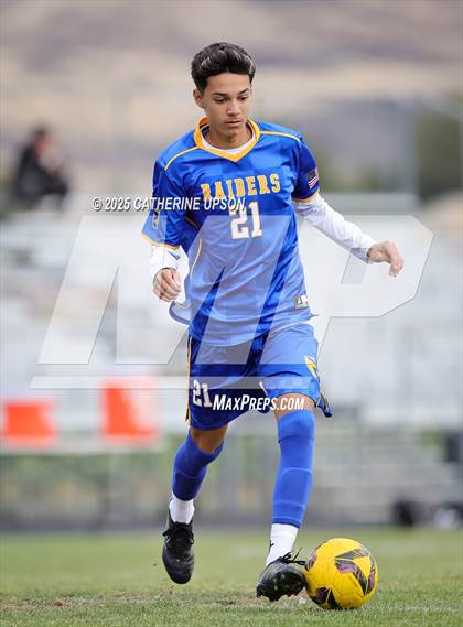 Thumbnail 2 in JV: Sparks @ Reed photogallery.