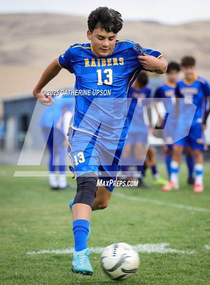 Thumbnail 1 in JV: Sparks @ Reed photogallery.