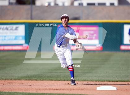 Thumbnail 2 in Villa Park @ Los Alamitos photogallery.