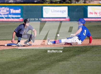 Thumbnail 1 in Villa Park @ Los Alamitos photogallery.