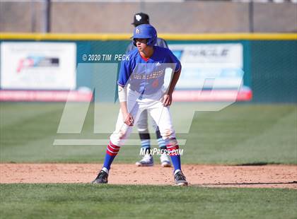 Thumbnail 1 in Villa Park @ Los Alamitos photogallery.