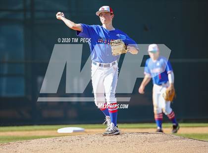 Thumbnail 1 in Villa Park @ Los Alamitos photogallery.