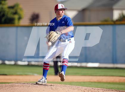 Thumbnail 3 in Villa Park @ Los Alamitos photogallery.