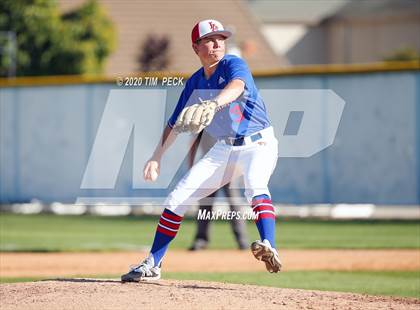 Thumbnail 2 in Villa Park @ Los Alamitos photogallery.