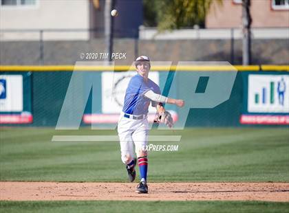 Thumbnail 3 in Villa Park @ Los Alamitos photogallery.