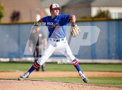 Thumbnail 2 in Villa Park @ Los Alamitos photogallery.