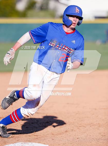 Thumbnail 1 in Villa Park @ Los Alamitos photogallery.