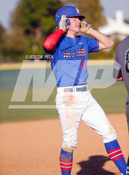 Thumbnail 2 in Villa Park @ Los Alamitos photogallery.