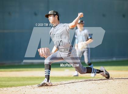 Thumbnail 1 in Villa Park @ Los Alamitos photogallery.