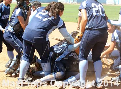 Thumbnail 2 in Sylmar vs. Westchester (CIF L.A. City Section D2 Final) photogallery.
