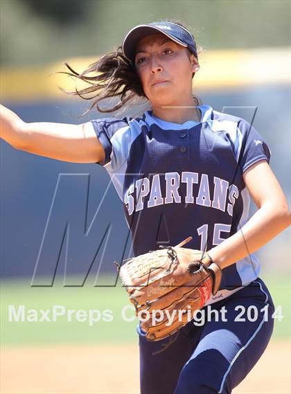Thumbnail 3 in Sylmar vs. Westchester (CIF L.A. City Section D2 Final) photogallery.
