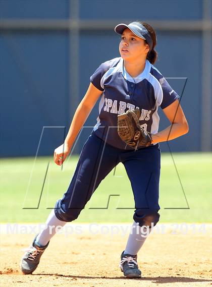 Thumbnail 3 in Sylmar vs. Westchester (CIF L.A. City Section D2 Final) photogallery.