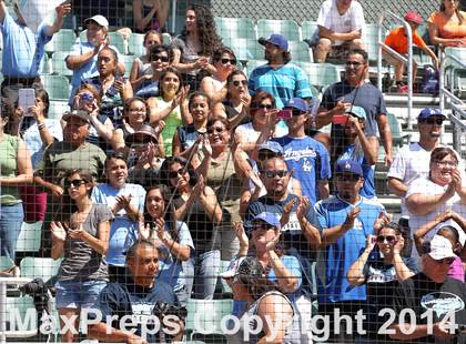 Thumbnail 3 in Sylmar vs. Westchester (CIF L.A. City Section D2 Final) photogallery.