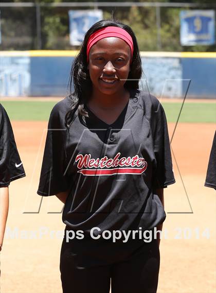 Thumbnail 2 in Sylmar vs. Westchester (CIF L.A. City Section D2 Final) photogallery.