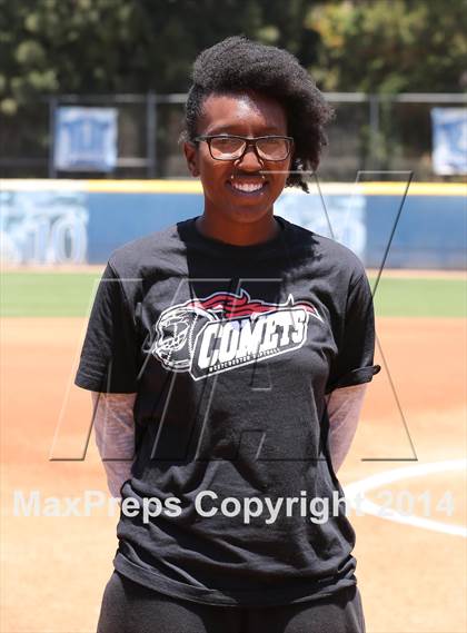 Thumbnail 1 in Sylmar vs. Westchester (CIF L.A. City Section D2 Final) photogallery.