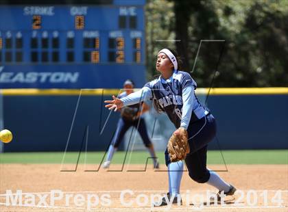 Thumbnail 3 in Sylmar vs. Westchester (CIF L.A. City Section D2 Final) photogallery.