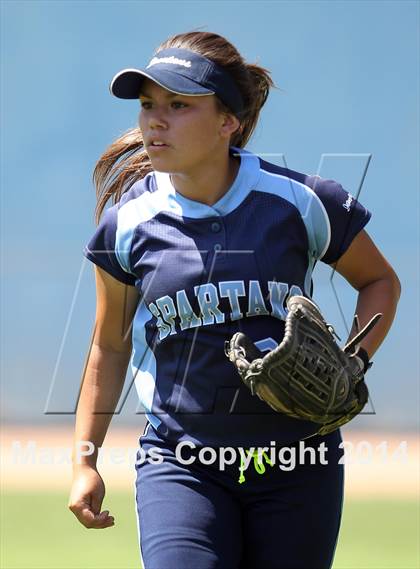 Thumbnail 2 in Sylmar vs. Westchester (CIF L.A. City Section D2 Final) photogallery.