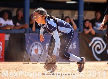 Thumbnail 3 in Sylmar vs. Westchester (CIF L.A. City Section D2 Final) photogallery.