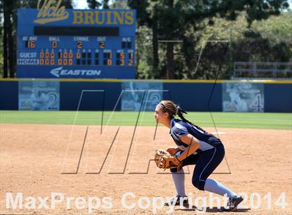 Thumbnail 2 in Sylmar vs. Westchester (CIF L.A. City Section D2 Final) photogallery.