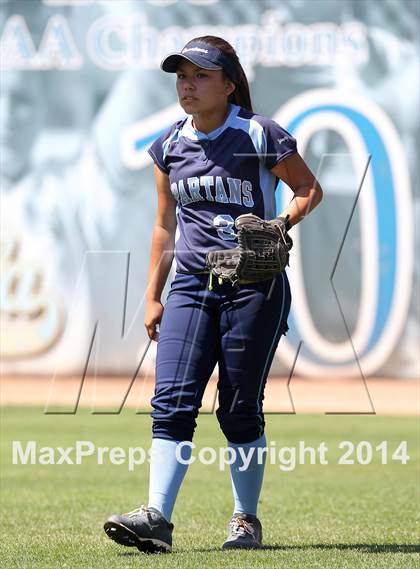 Thumbnail 3 in Sylmar vs. Westchester (CIF L.A. City Section D2 Final) photogallery.