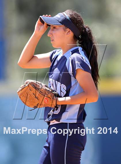 Thumbnail 1 in Sylmar vs. Westchester (CIF L.A. City Section D2 Final) photogallery.