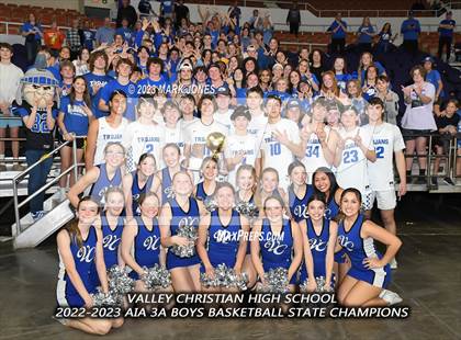 Thumbnail 3 in Monument Valley vs. Valley Christian (AIA 3A Final Awards) photogallery.