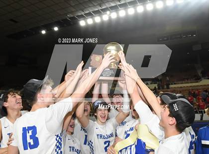 Thumbnail 1 in Monument Valley vs. Valley Christian (AIA 3A Final Awards) photogallery.