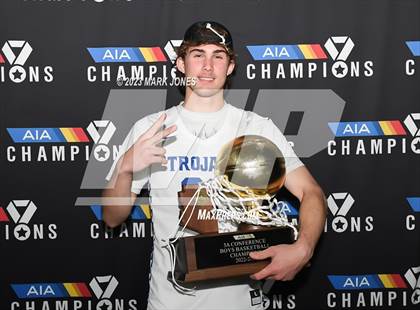 Thumbnail 1 in Monument Valley vs. Valley Christian (AIA 3A Final Awards) photogallery.