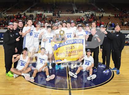 Thumbnail 2 in Monument Valley vs. Valley Christian (AIA 3A Final Awards) photogallery.