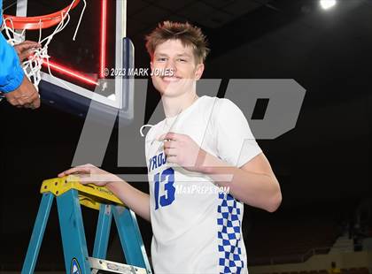 Thumbnail 2 in Monument Valley vs. Valley Christian (AIA 3A Final Awards) photogallery.