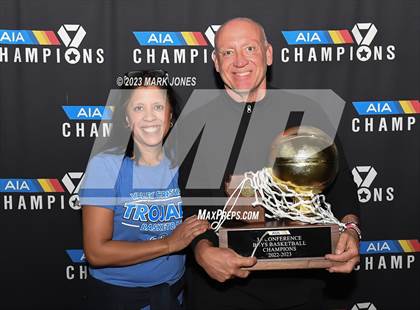 Thumbnail 3 in Monument Valley vs. Valley Christian (AIA 3A Final Awards) photogallery.